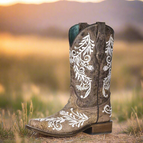 Corral | Embroidery Glow Collection | Square Toe | Brown/White